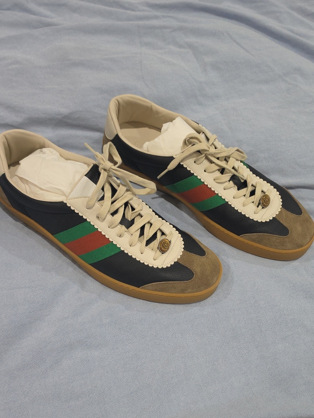 Gucci Classic Men's Low-Top Sneakers in Black with Green & Red Stripe Size 14